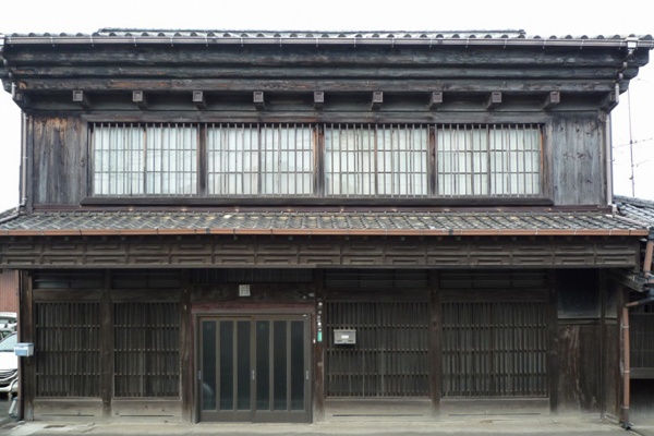 dentou3_iyo